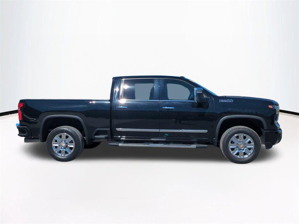 used 2024 Chevrolet Silverado 2500 car, priced at $64,381
