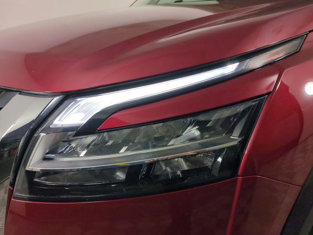 used 2022 Nissan Pathfinder car, priced at $31,589