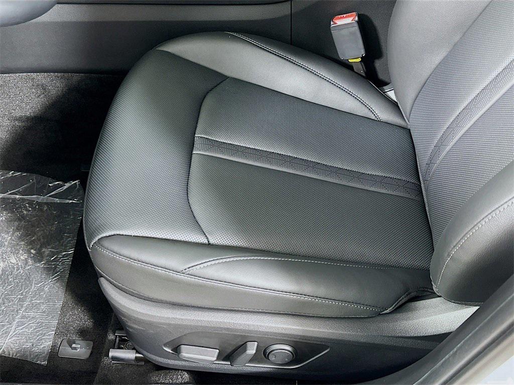 new 2025 Hyundai Sonata Hybrid car, priced at $33,967
