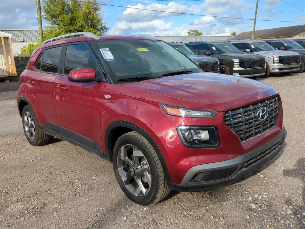 new 2025 Hyundai Venue car, priced at $21,057