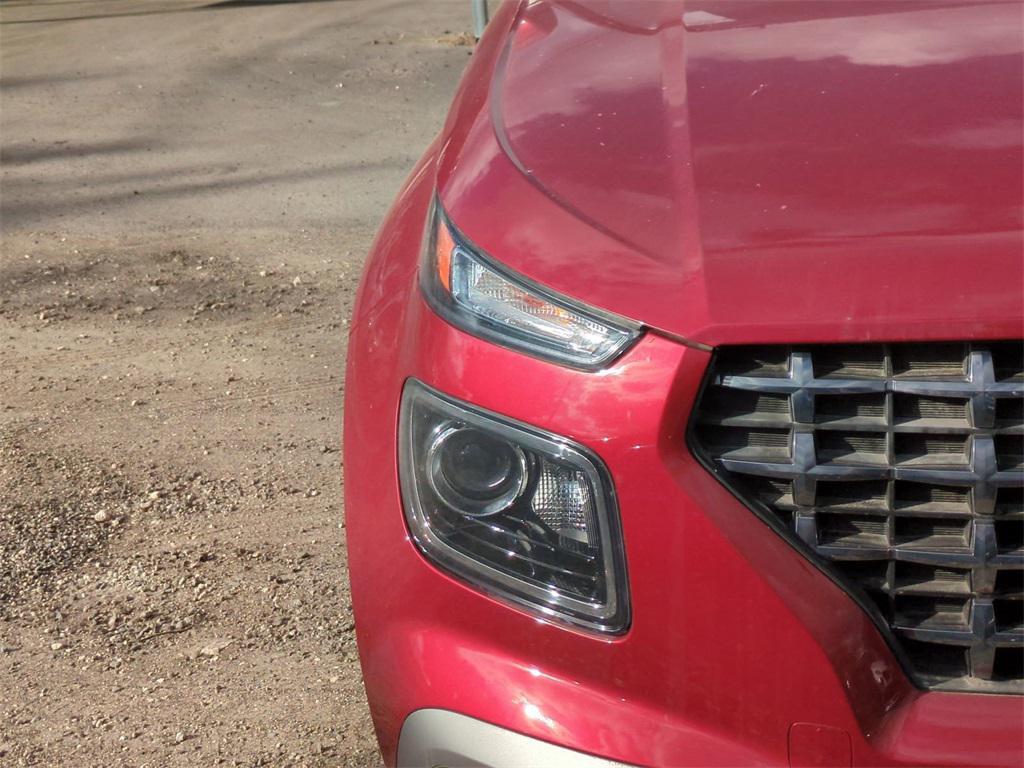 new 2025 Hyundai Venue car, priced at $21,057