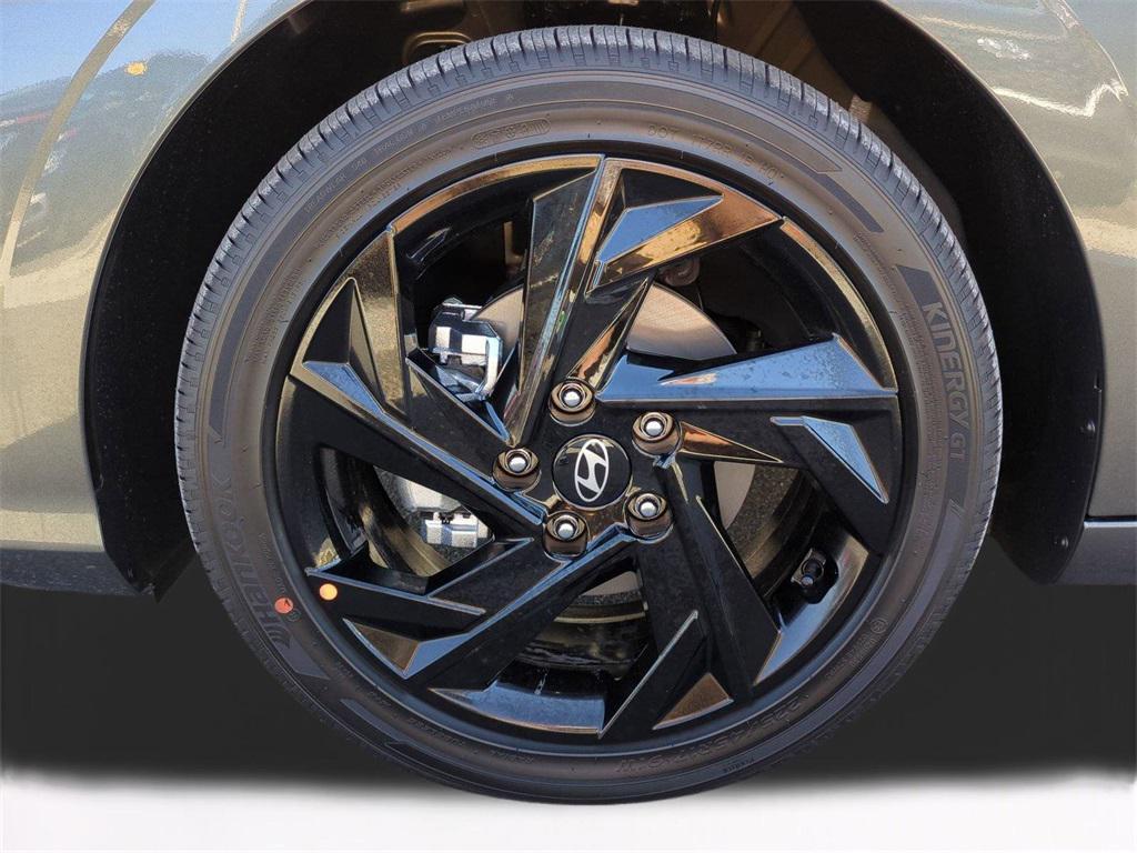 new 2026 Hyundai ELANTRA HEV car, priced at $27,121