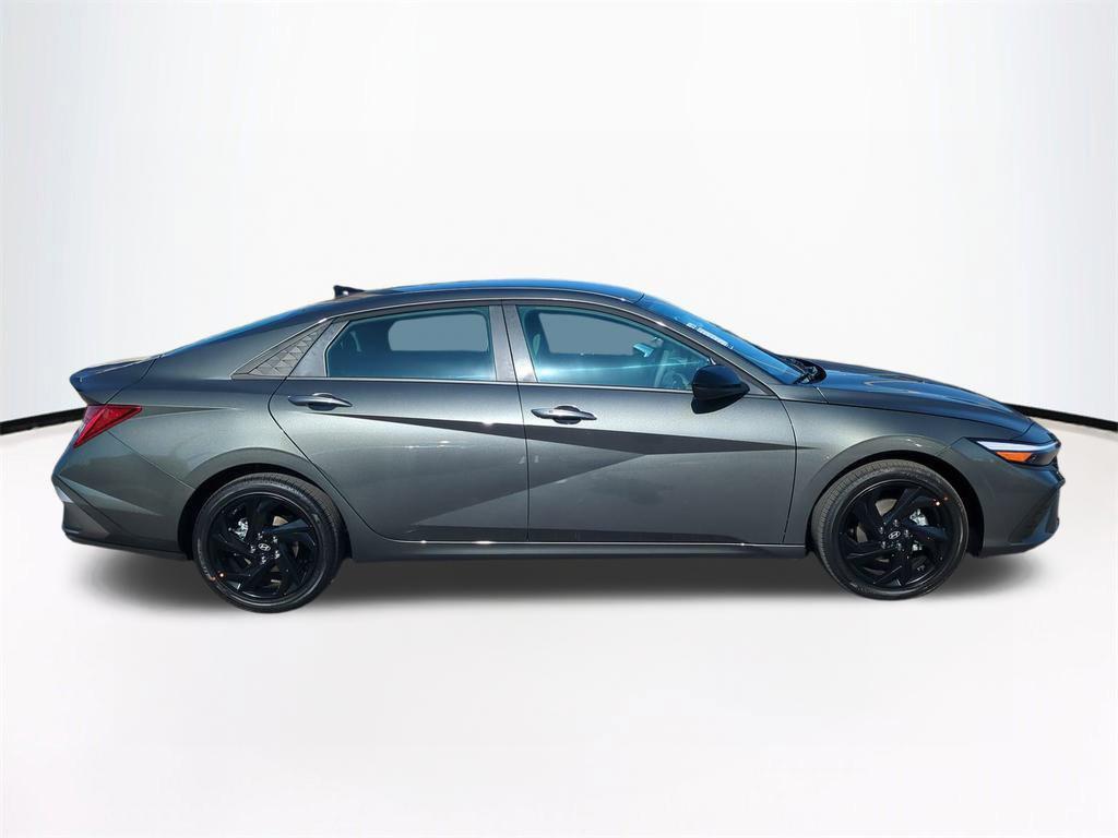 new 2026 Hyundai ELANTRA HEV car, priced at $27,121