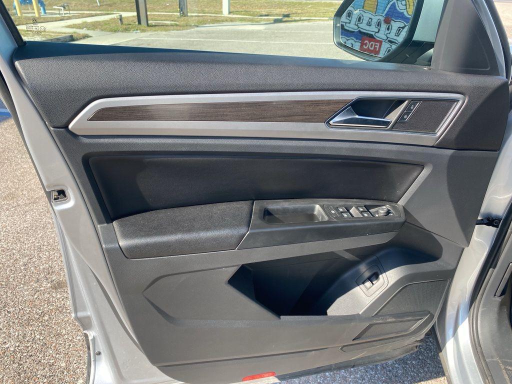 used 2018 Volkswagen Atlas car, priced at $13,991