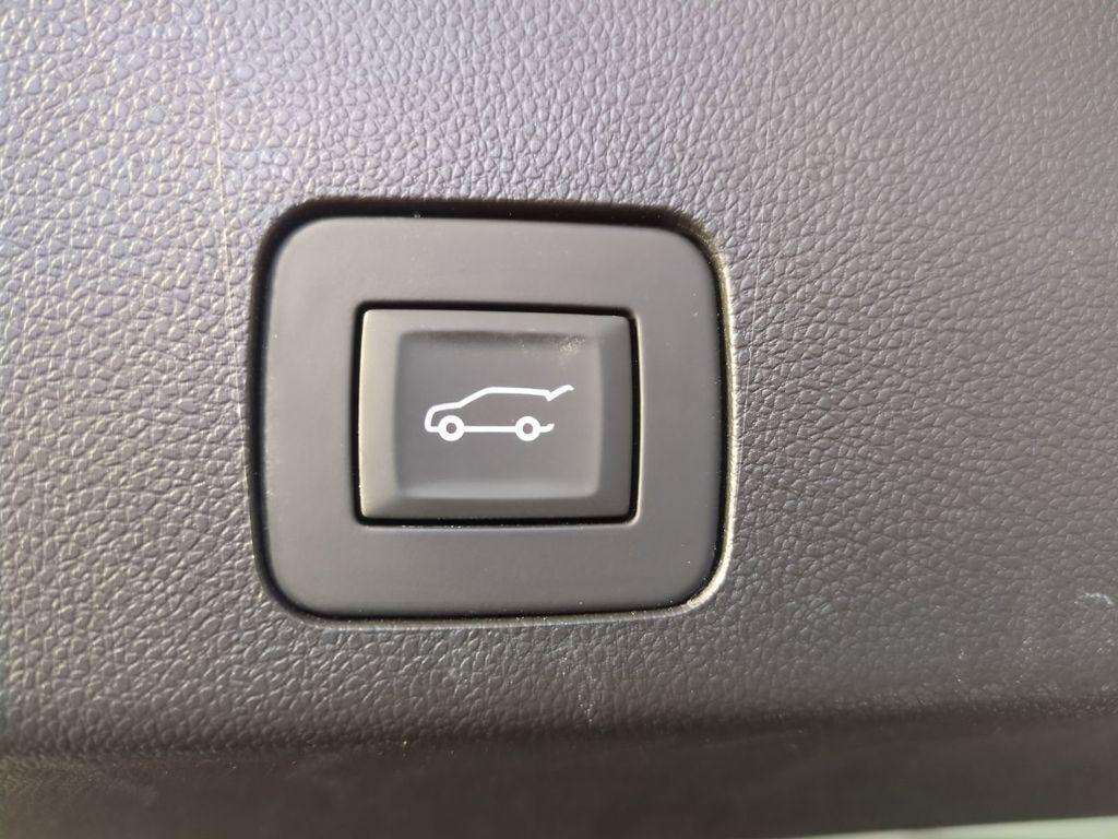 used 2025 Buick Encore GX car, priced at $27,991