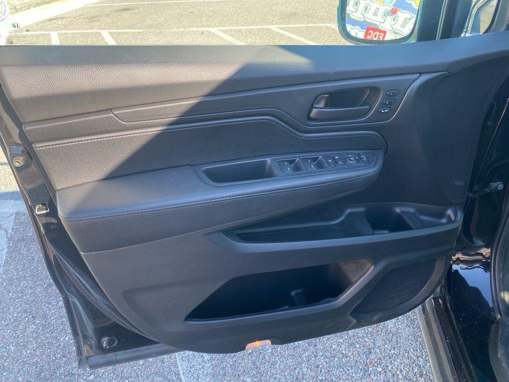 used 2024 Honda Odyssey car, priced at $31,390