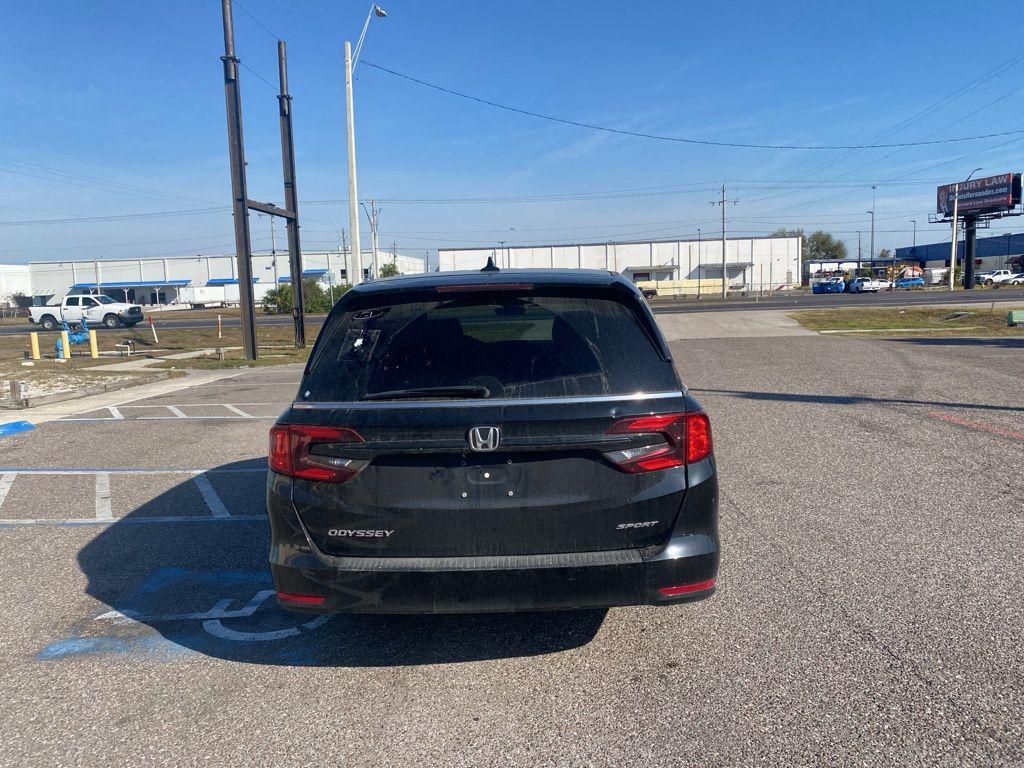 used 2024 Honda Odyssey car, priced at $31,390