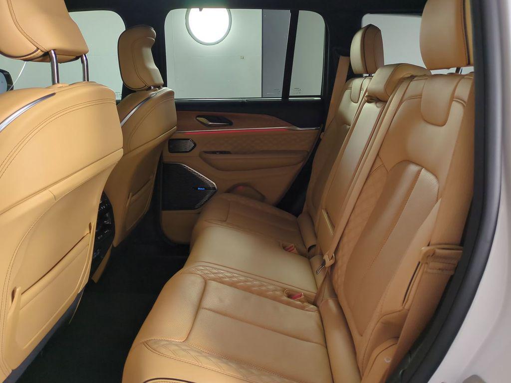 used 2024 Jeep Grand Cherokee car, priced at $46,094