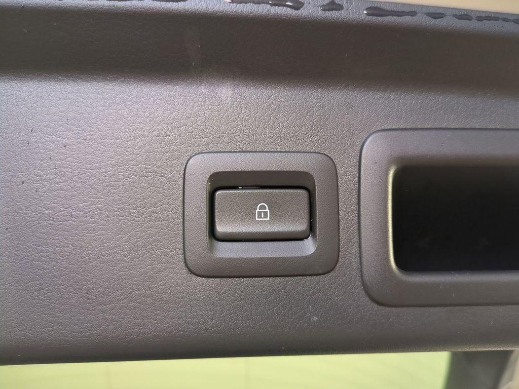 used 2022 Mazda CX-30 car, priced at $21,068