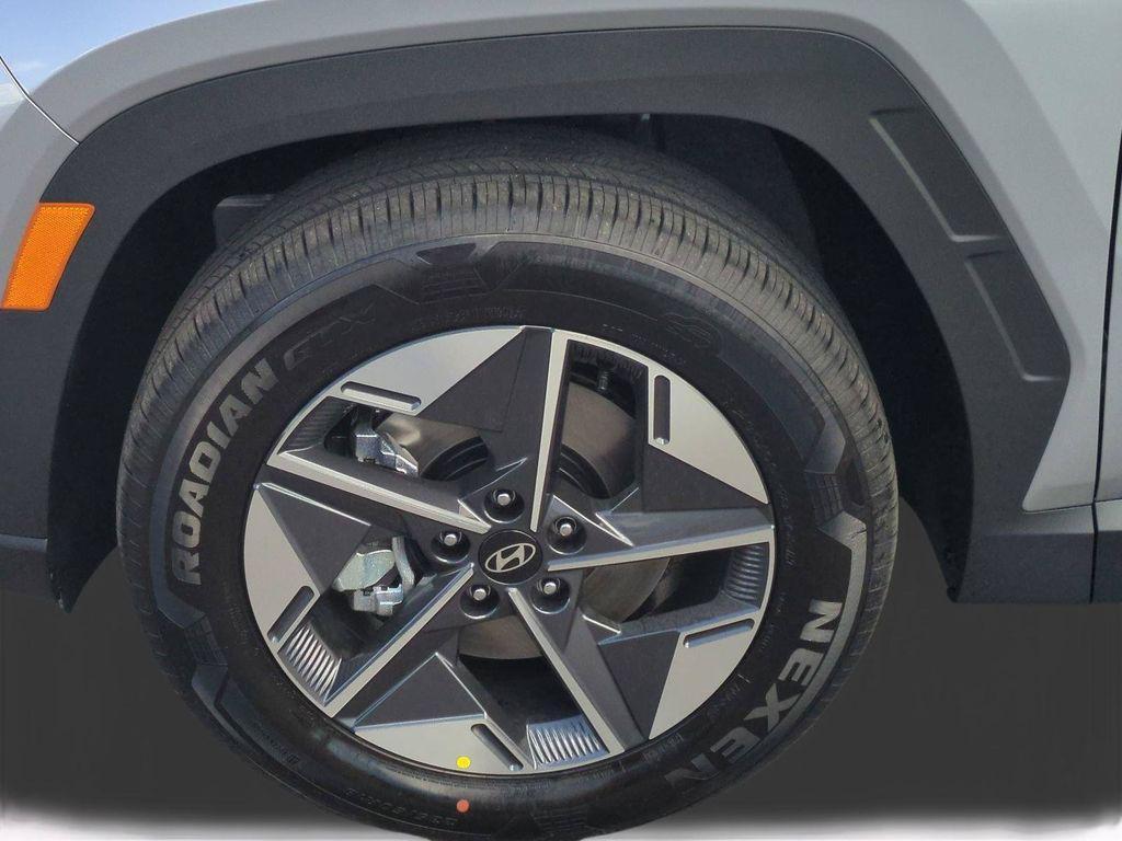 new 2026 Hyundai TUCSON Hybrid car, priced at $33,617