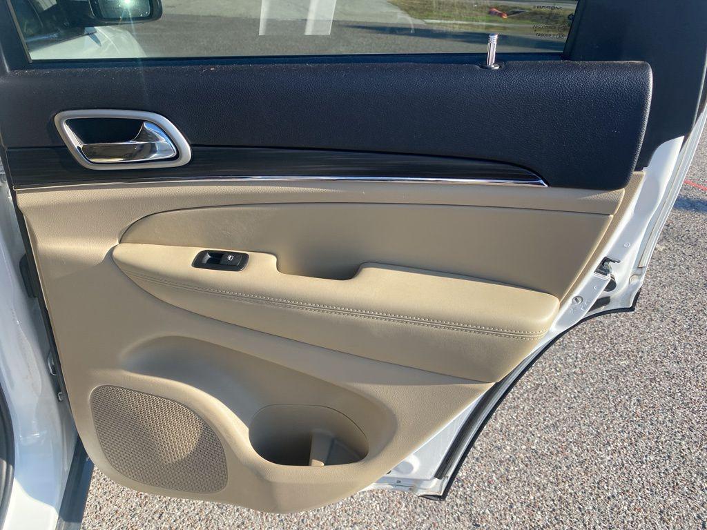 used 2019 Jeep Grand Cherokee car, priced at $18,239