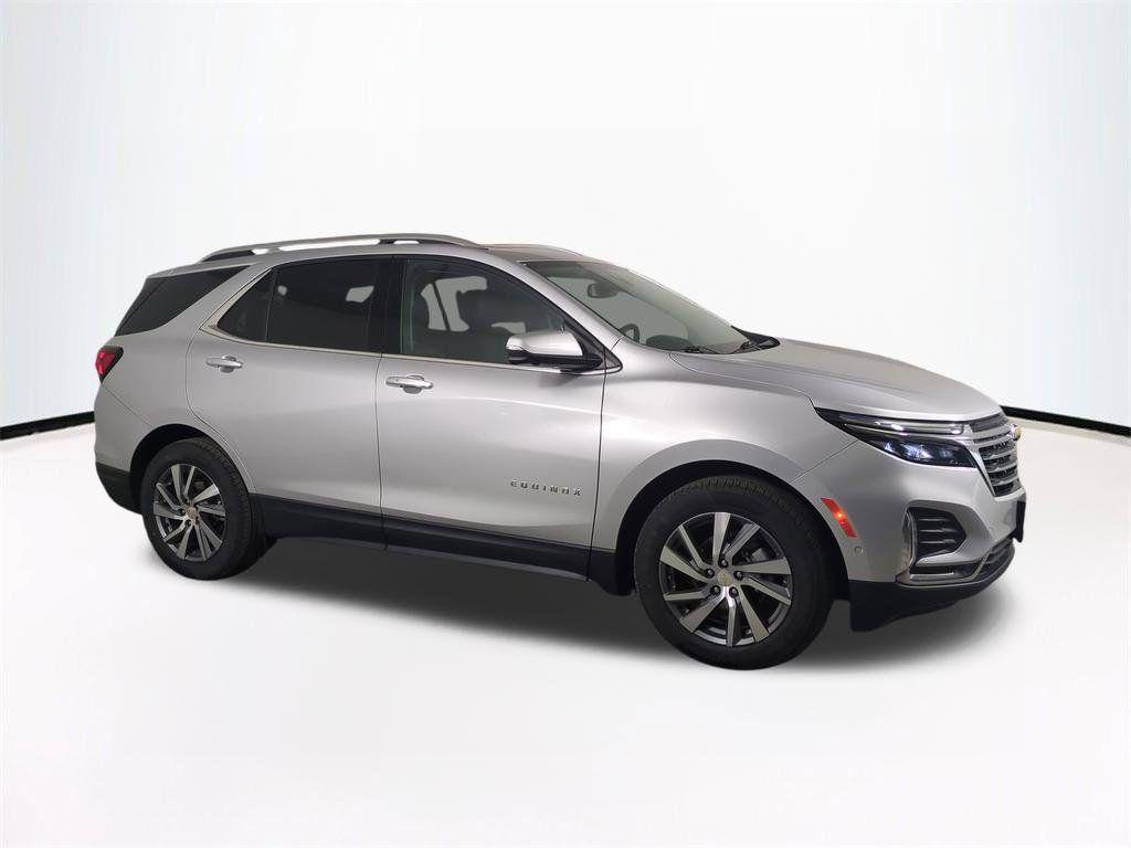 used 2022 Chevrolet Equinox car, priced at $21,982
