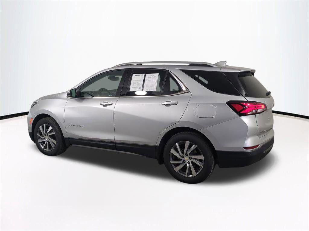 used 2022 Chevrolet Equinox car, priced at $21,982