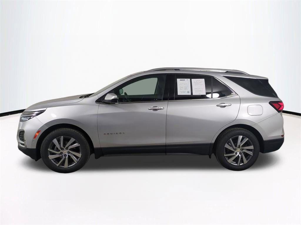 used 2022 Chevrolet Equinox car, priced at $21,982