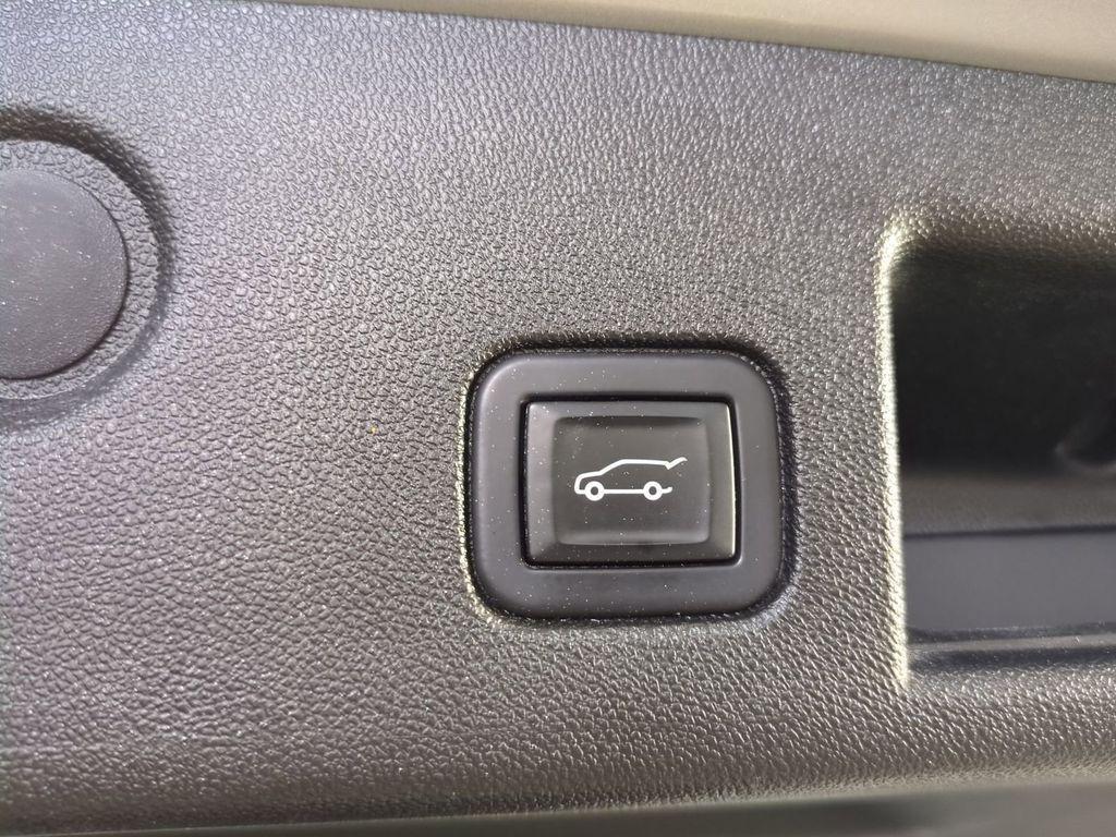 used 2022 Chevrolet Equinox car, priced at $21,982