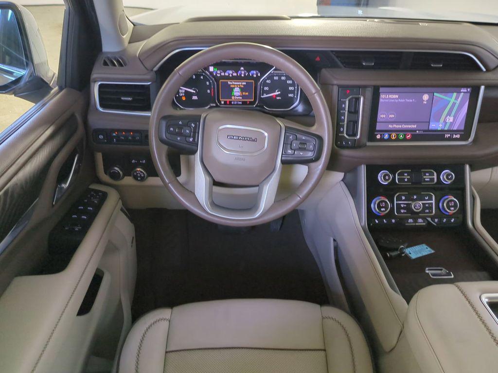 used 2021 GMC Yukon XL car, priced at $42,996
