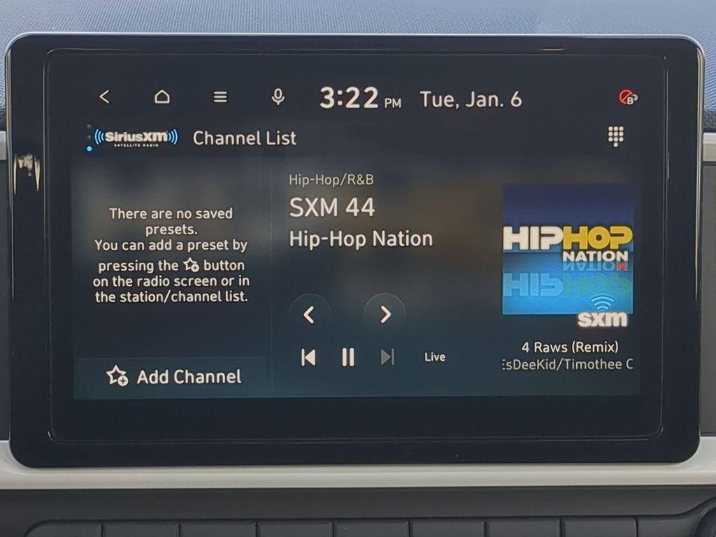 new 2025 Hyundai Venue car, priced at $22,070