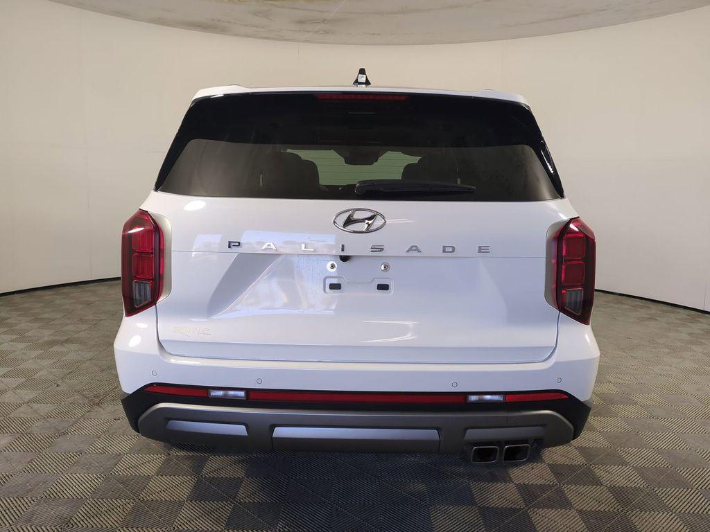 used 2024 Hyundai Palisade car, priced at $39,387