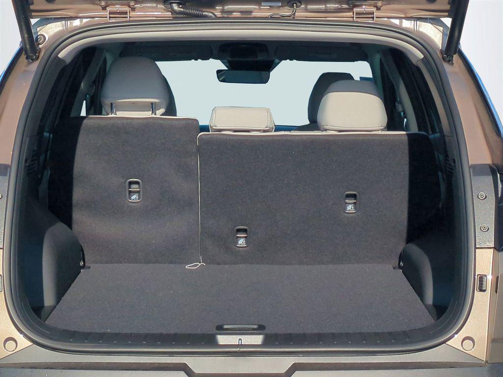 new 2026 Hyundai TUCSON Hybrid car, priced at $32,378