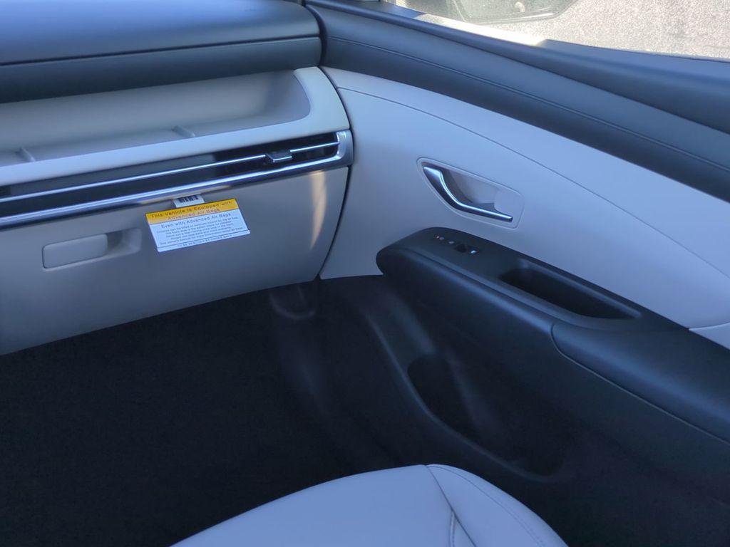 new 2026 Hyundai TUCSON Hybrid car, priced at $32,378