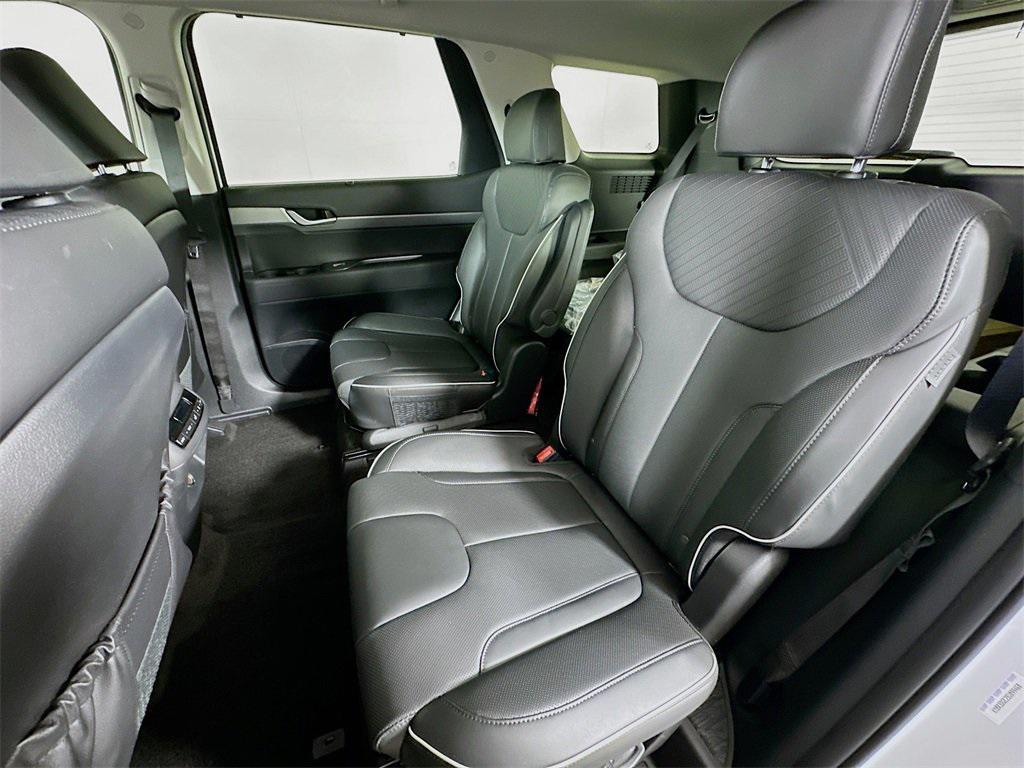 new 2025 Hyundai Palisade car, priced at $42,332