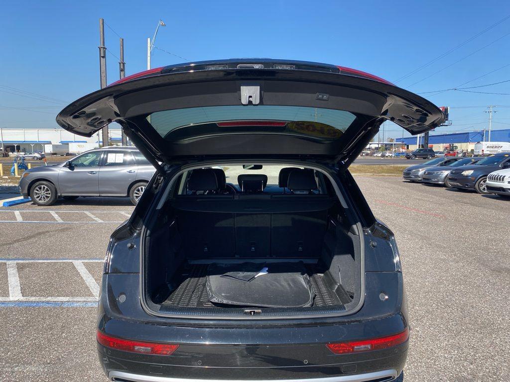 used 2018 Audi Q5 car, priced at $15,130