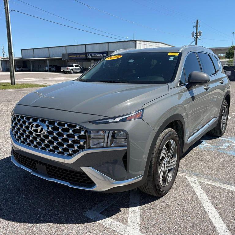 used 2022 Hyundai Santa Fe car, priced at $17,060