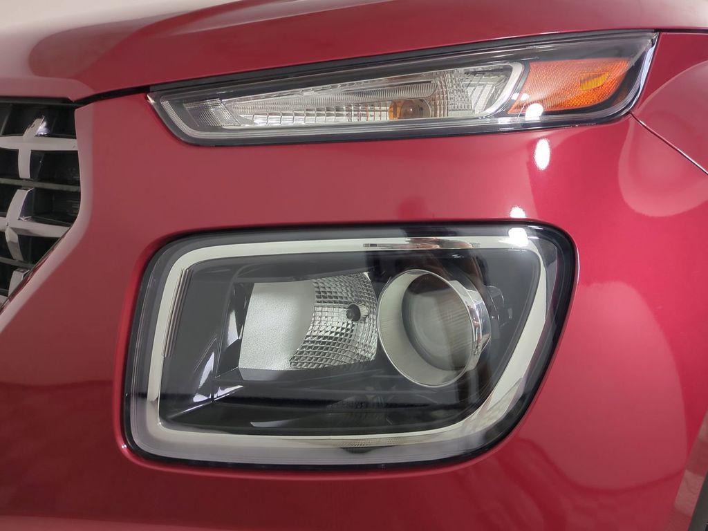 used 2022 Hyundai Venue car, priced at $15,189