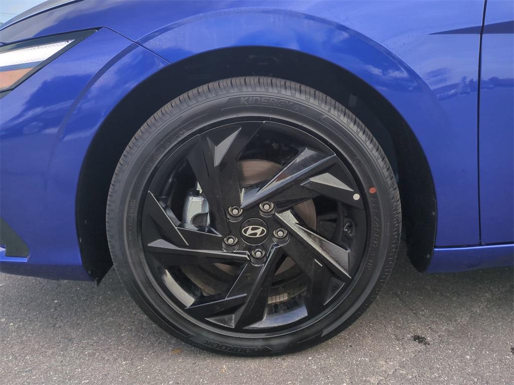 new 2026 Hyundai ELANTRA HEV car, priced at $27,823