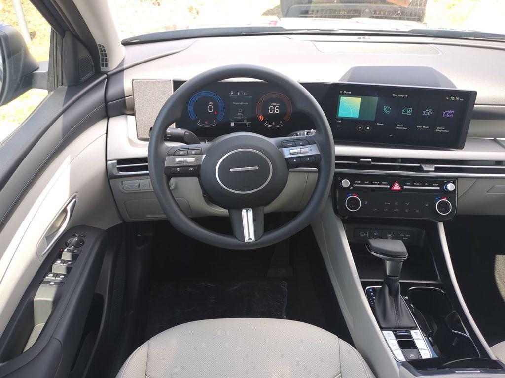 new 2026 Hyundai Tucson car, priced at $31,144