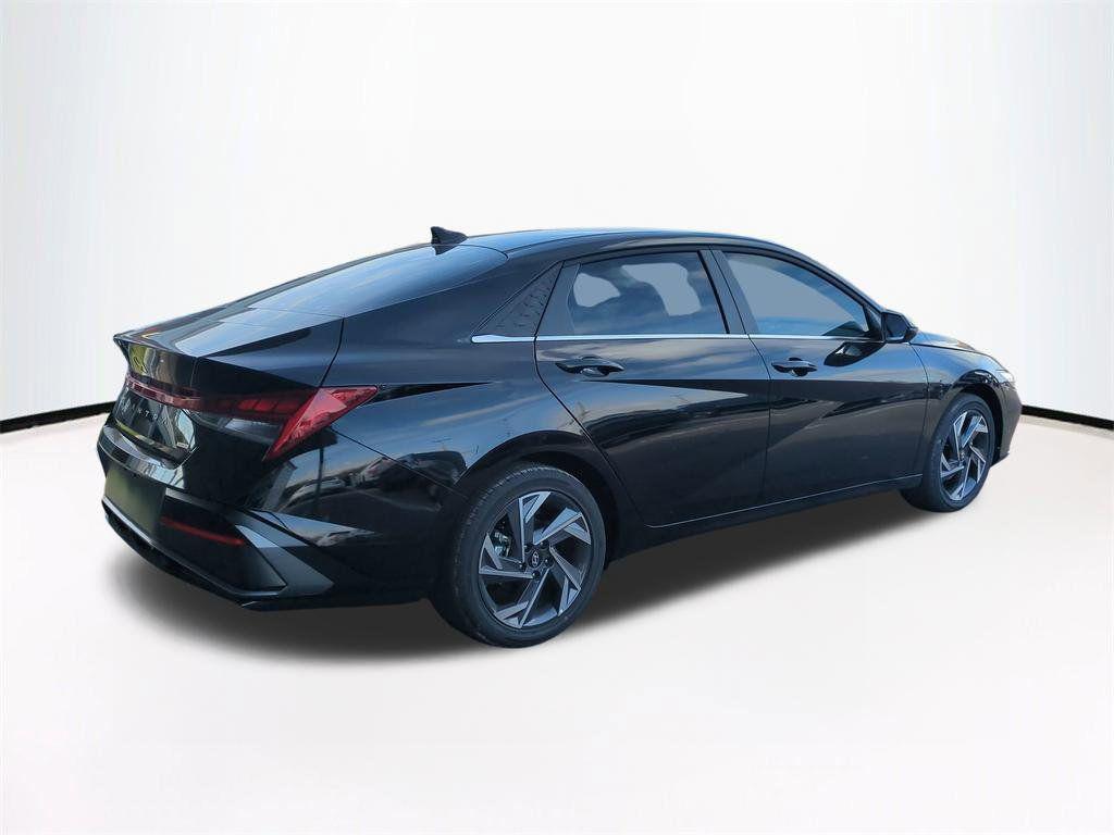 new 2026 Hyundai ELANTRA HEV car, priced at $30,192