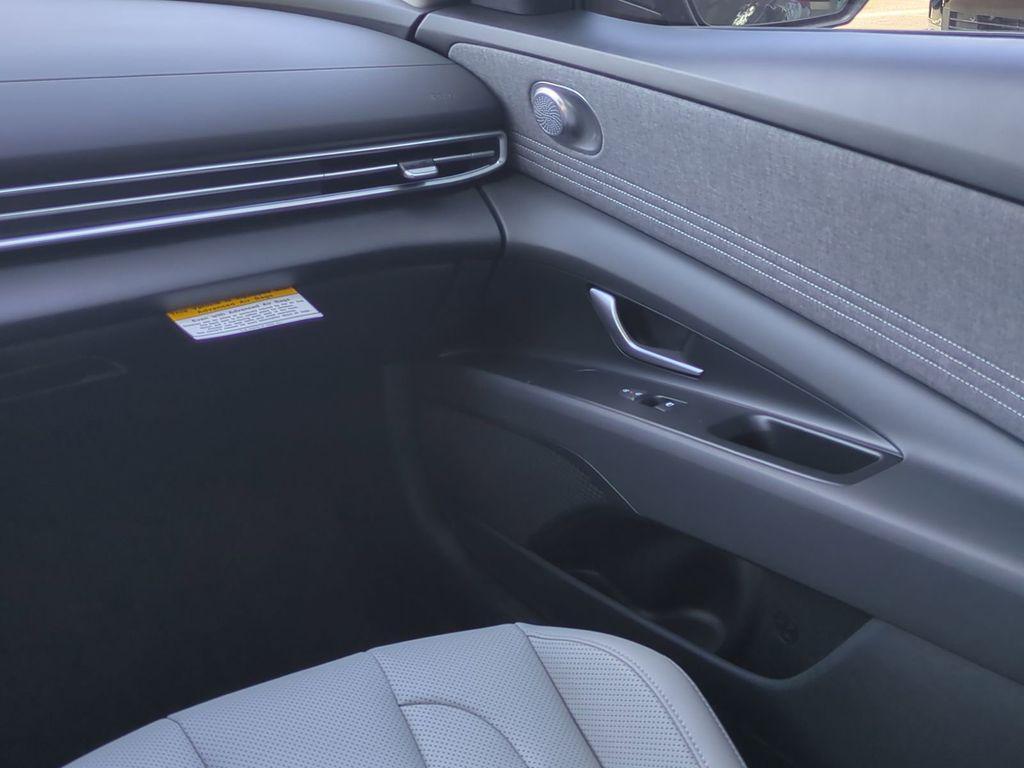 new 2026 Hyundai ELANTRA HEV car, priced at $30,192