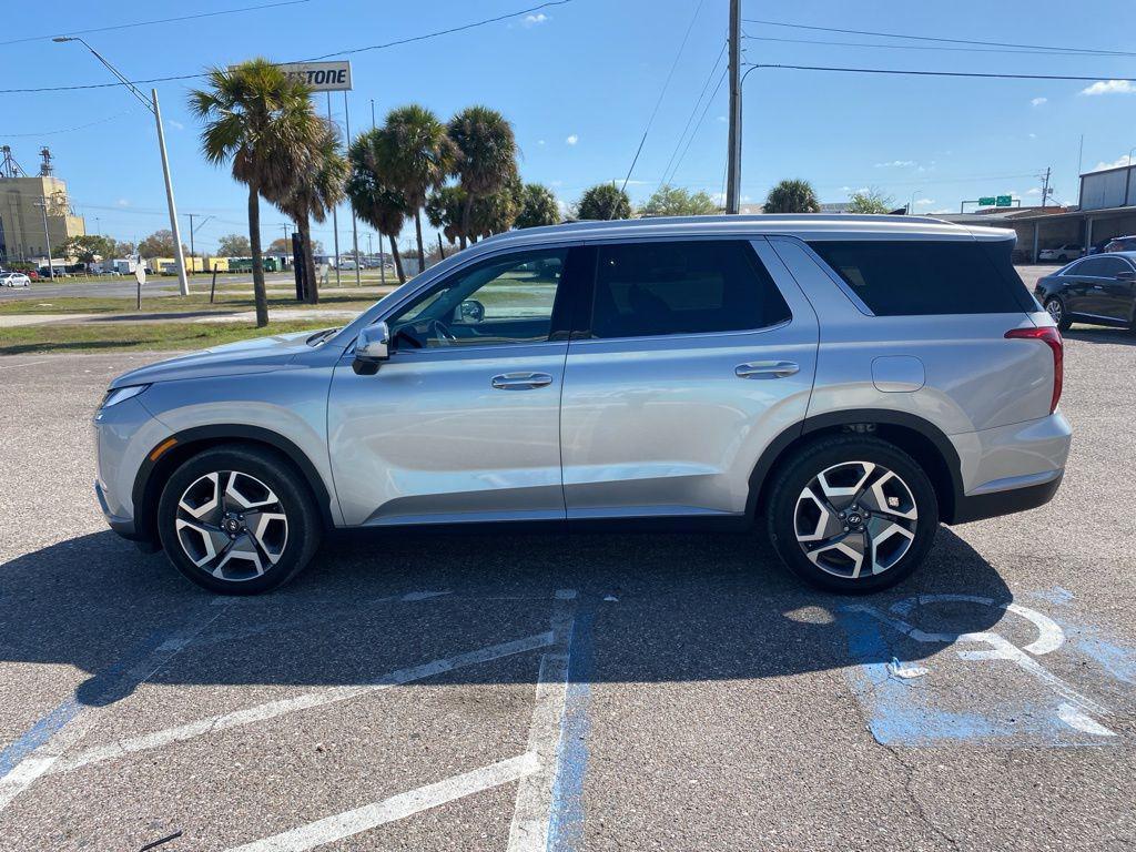 used 2024 Hyundai Palisade car, priced at $33,670