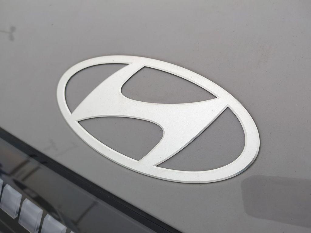 new 2026 Hyundai IONIQ 9 car, priced at $55,550