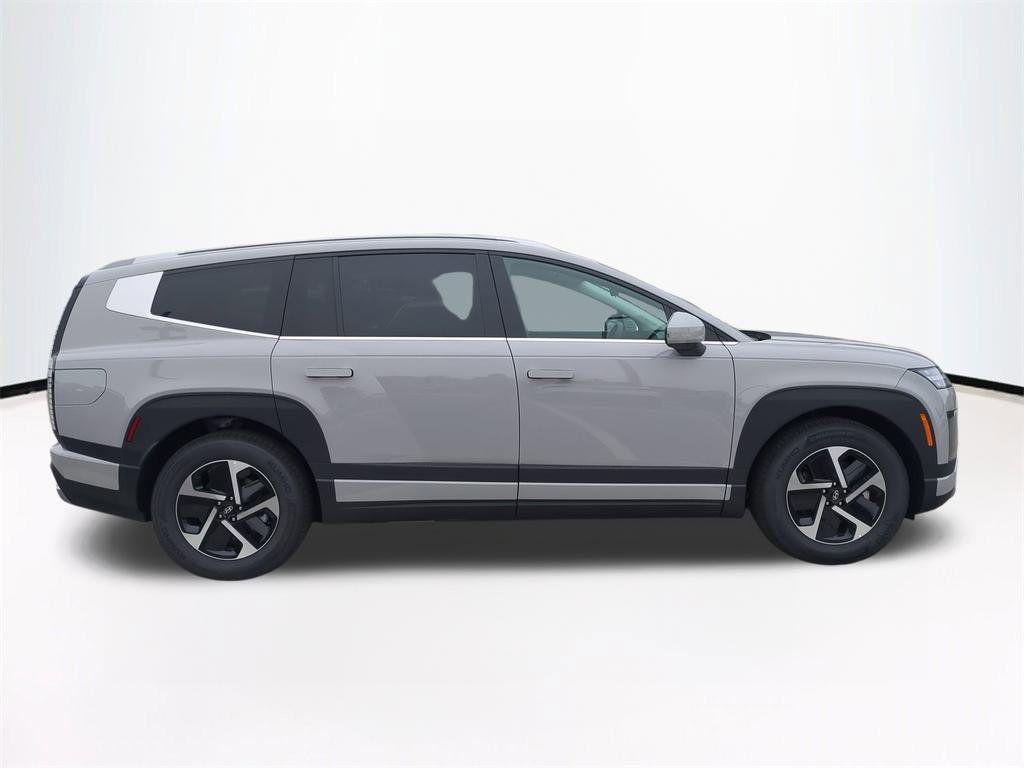 new 2026 Hyundai IONIQ 9 car, priced at $55,550