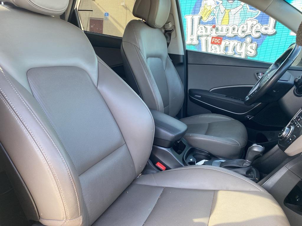 used 2019 Hyundai Santa Fe XL car, priced at $15,440