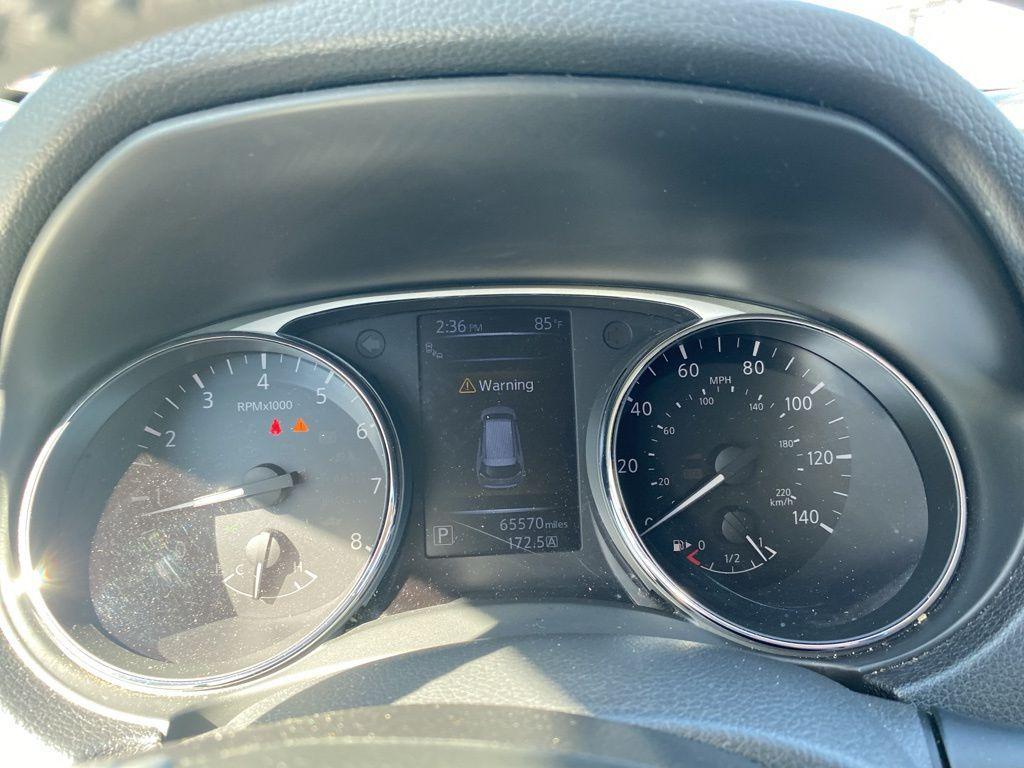 used 2015 Nissan Rogue car, priced at $13,158