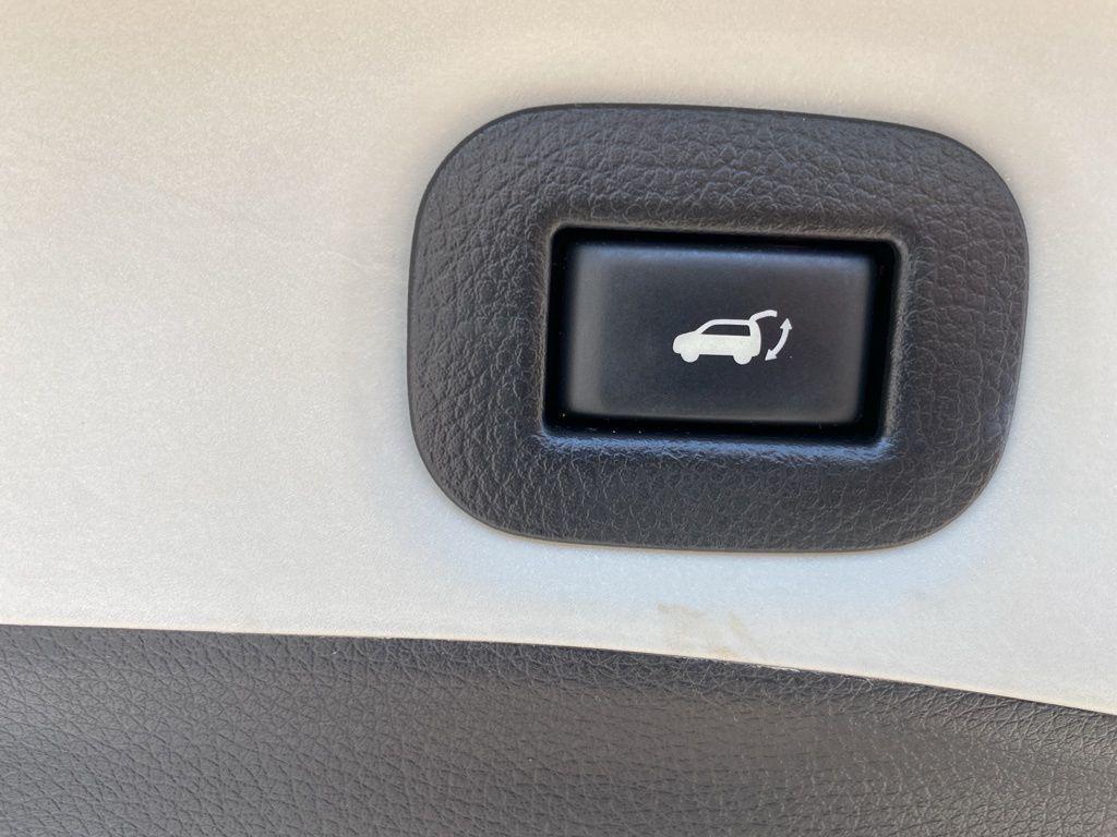 used 2015 Nissan Rogue car, priced at $13,158