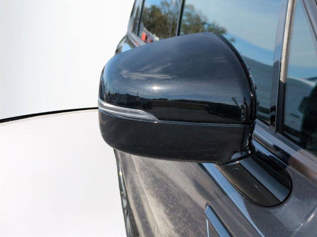 used 2023 Kia Sorento car, priced at $24,851