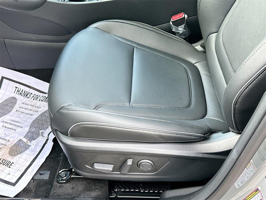 new 2025 Hyundai SANTA CRUZ car, priced at $38,247