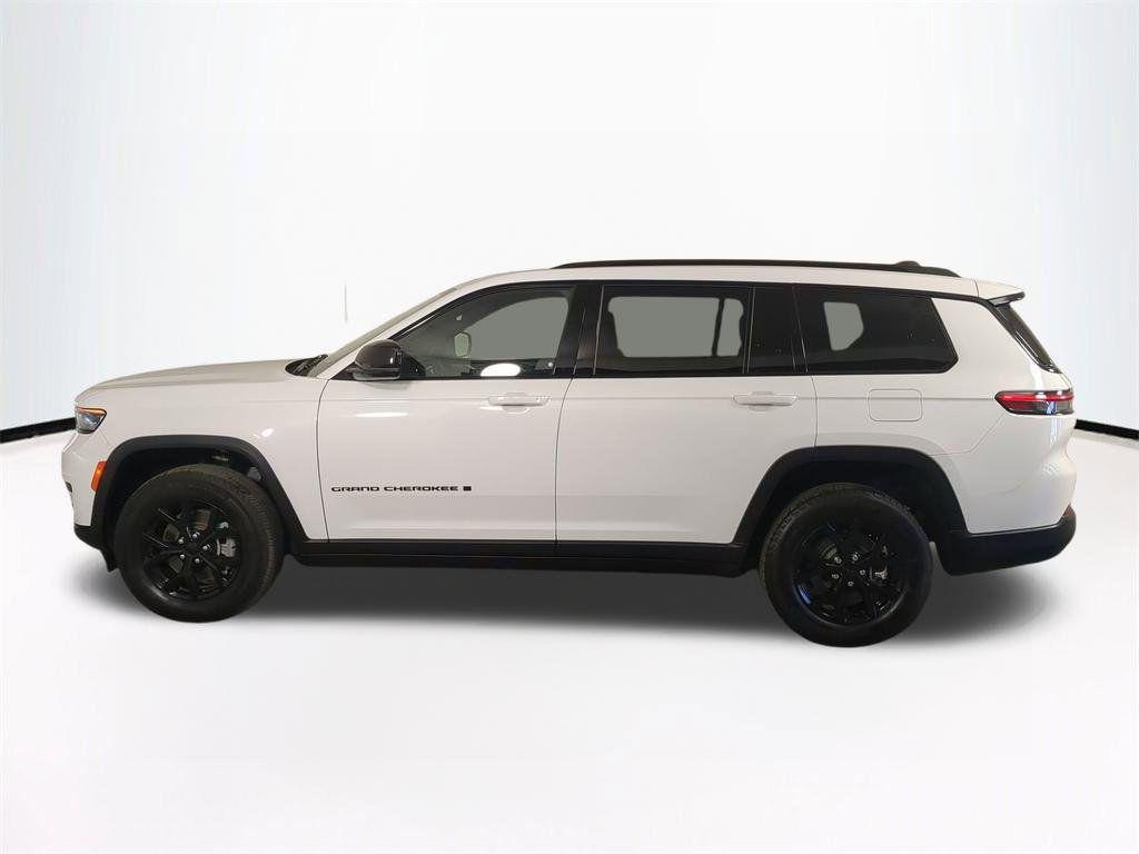 used 2024 Jeep Grand Cherokee L car, priced at $32,246