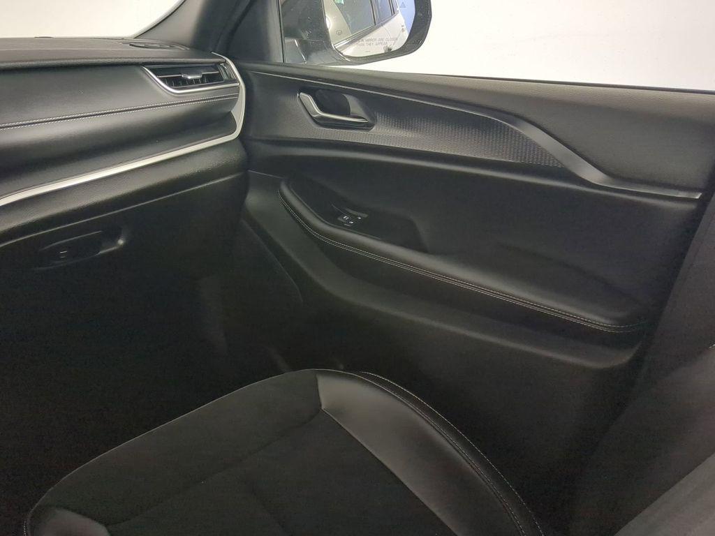 used 2024 Jeep Grand Cherokee L car, priced at $32,246