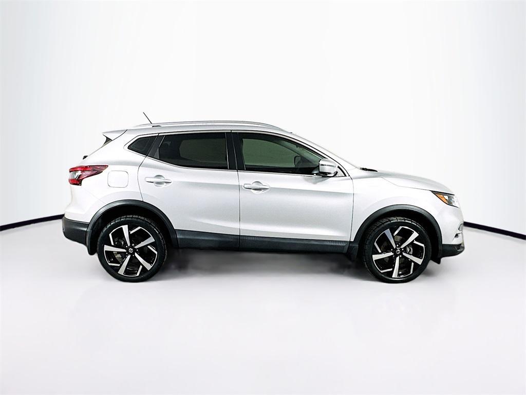 used 2020 Nissan Rogue Sport car, priced at $18,555