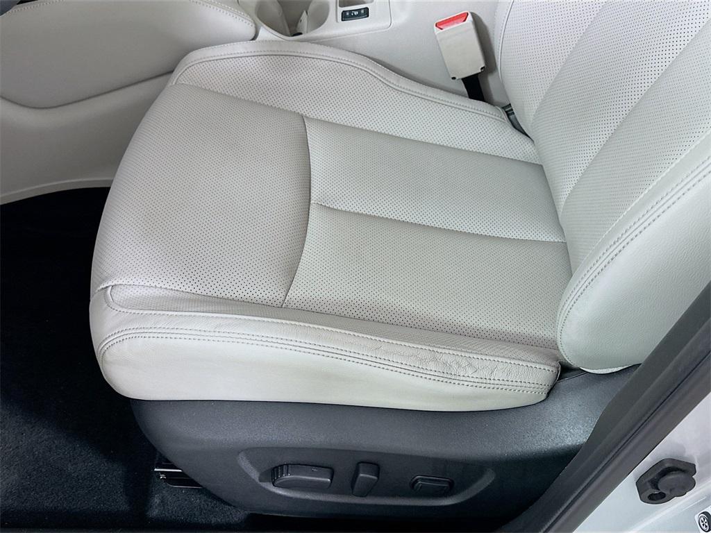 used 2020 Nissan Rogue Sport car, priced at $18,555