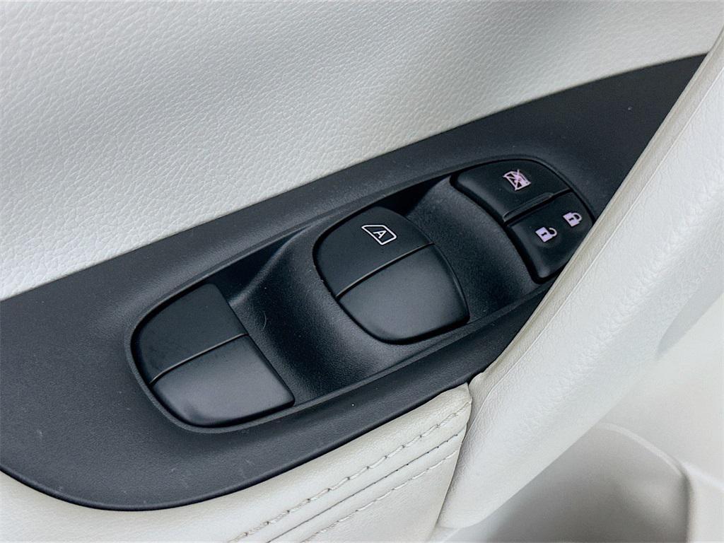 used 2020 Nissan Rogue Sport car, priced at $18,555