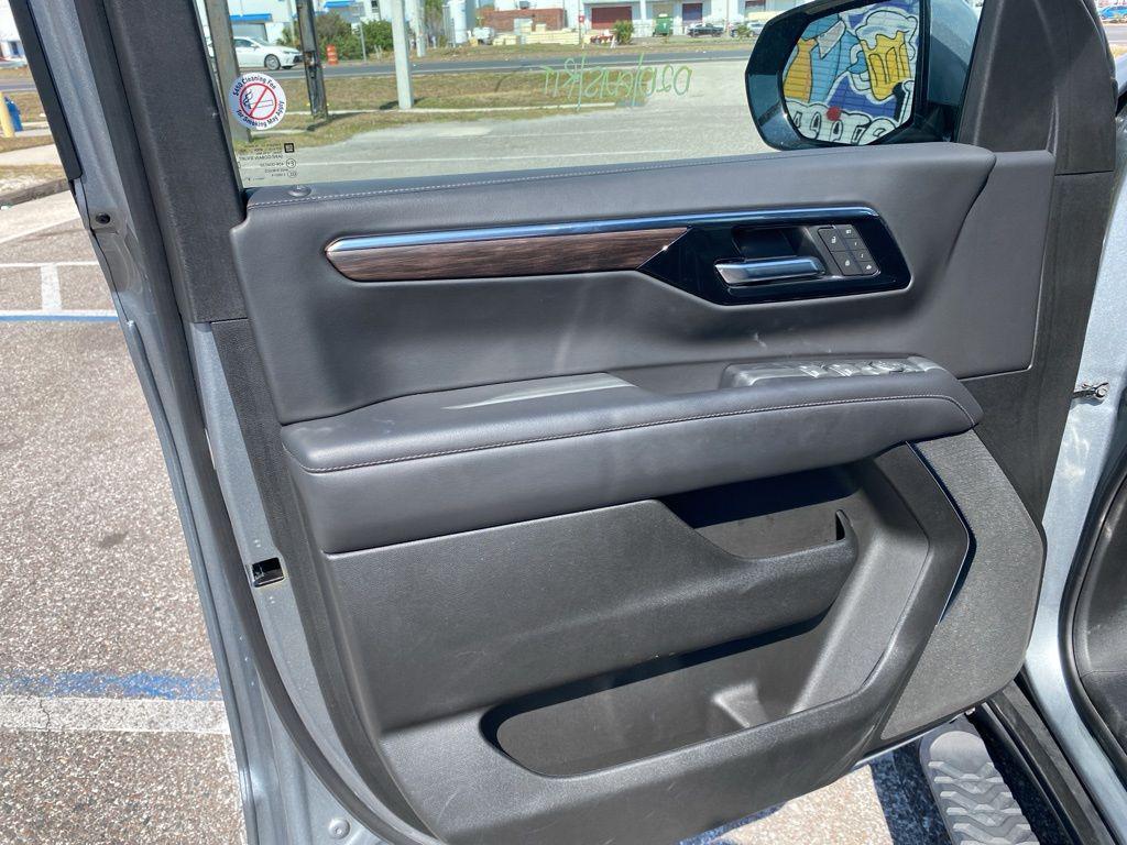 used 2025 Chevrolet Suburban car, priced at $64,635