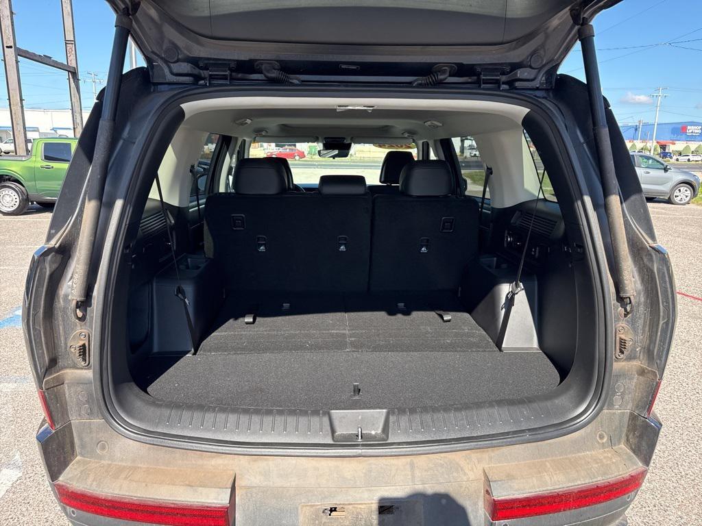 used 2024 Hyundai Santa Fe car, priced at $29,991