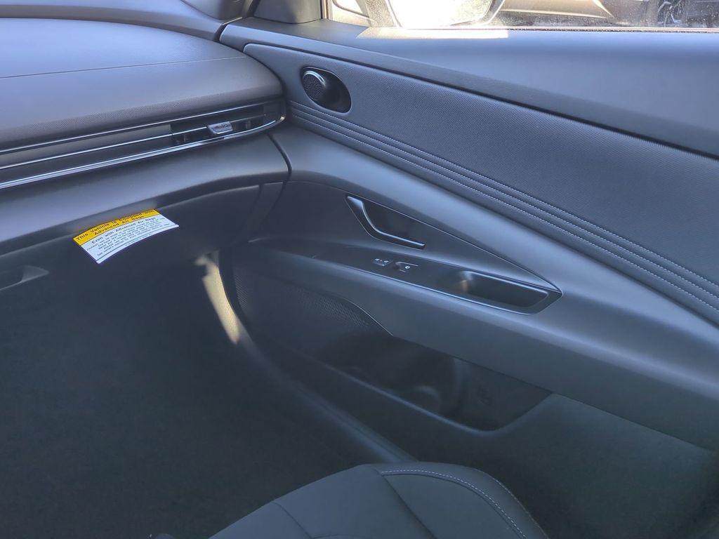 new 2026 Hyundai ELANTRA HEV car, priced at $27,896