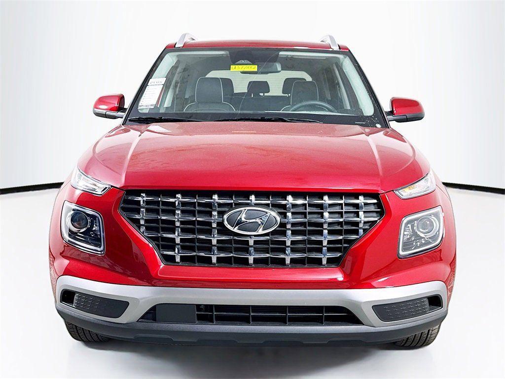 new 2025 Hyundai Venue car, priced at $22,068