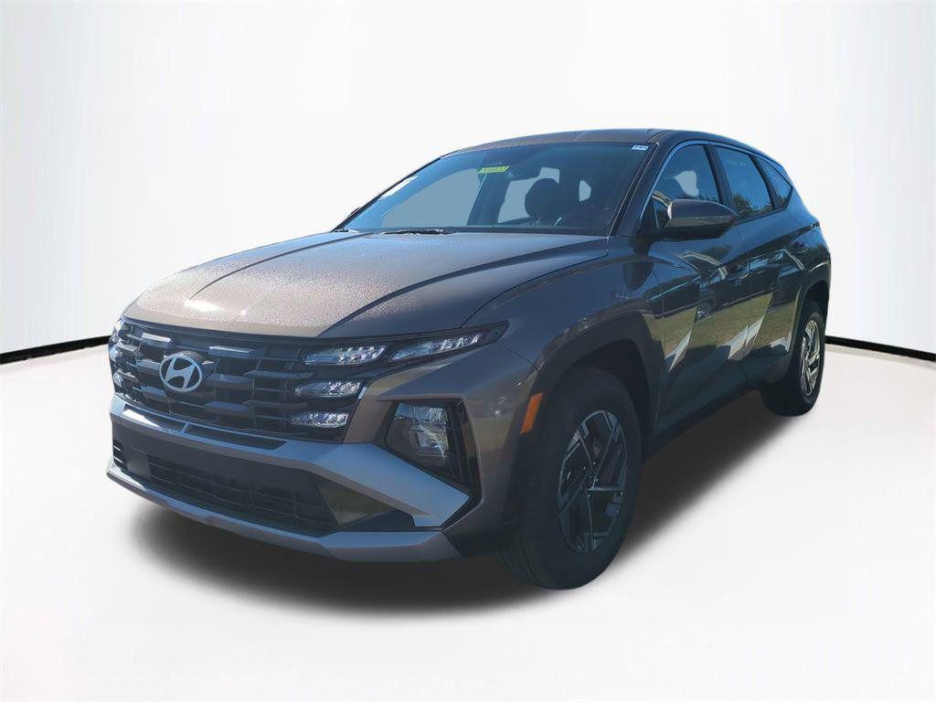 new 2026 Hyundai TUCSON Hybrid car, priced at $30,739